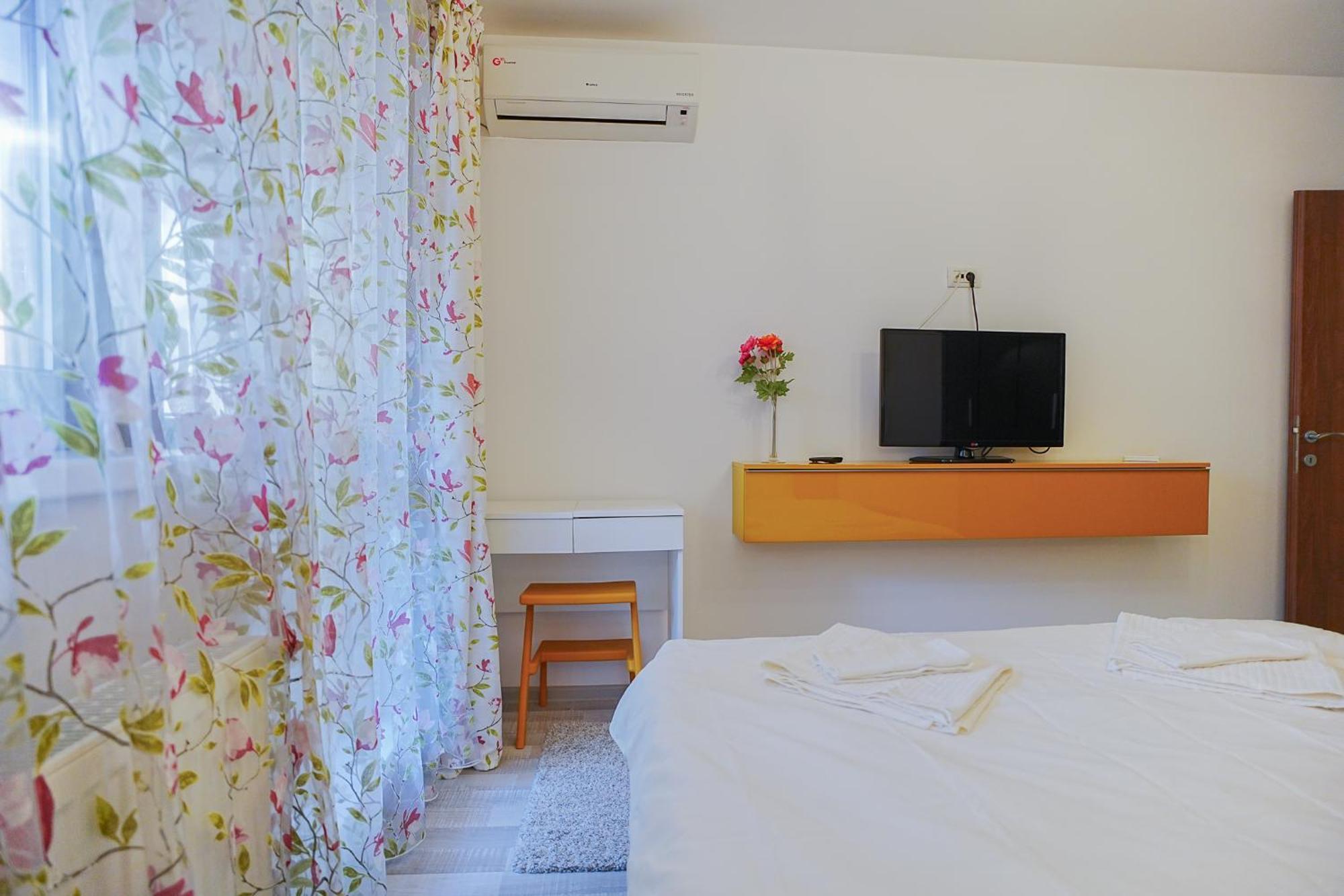 Hideaway Near Parliament Building Apartamento Bucareste Exterior foto